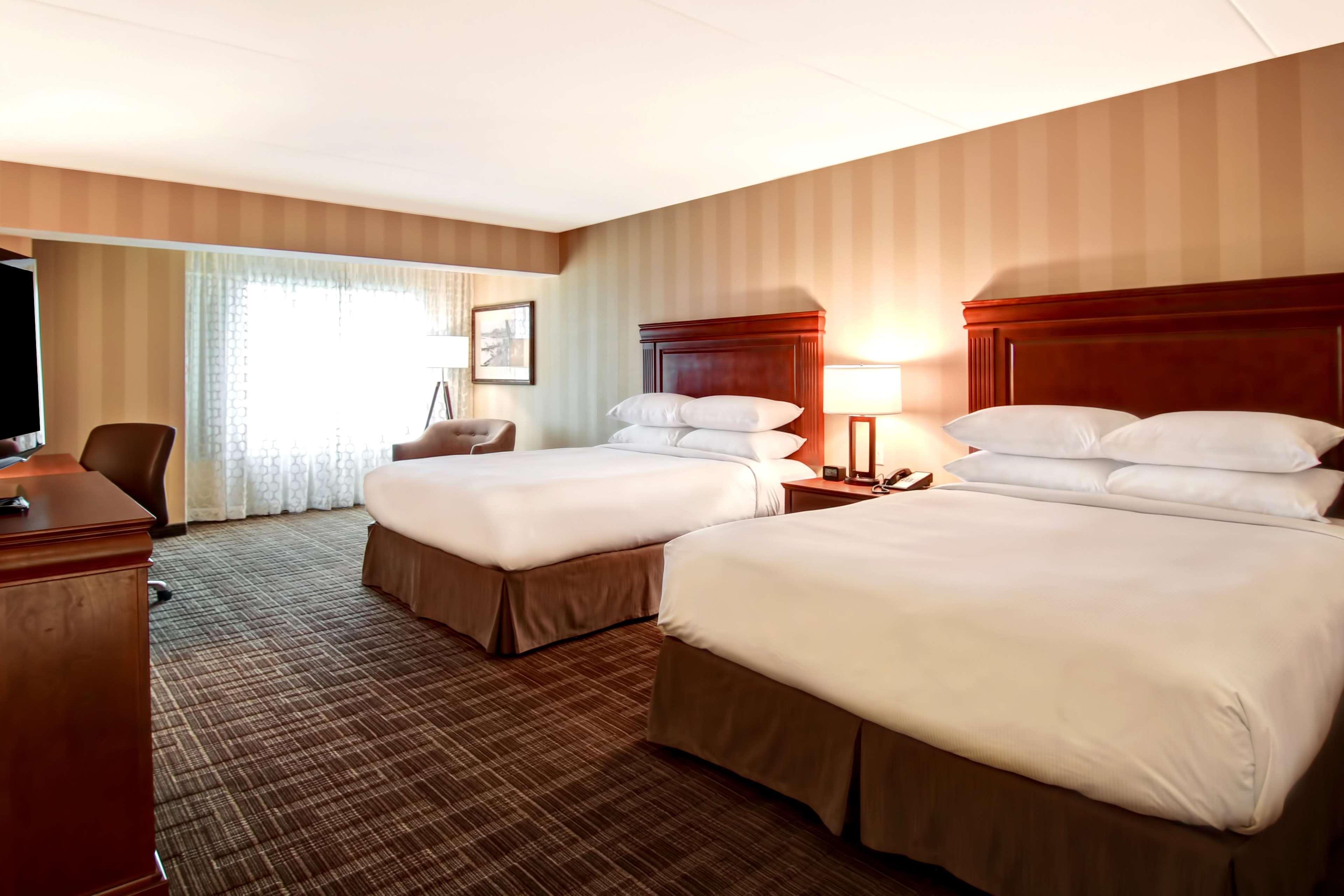 Doubletree Fallsview Resort & Spa By Hilton - Niagara Falls Esterno foto