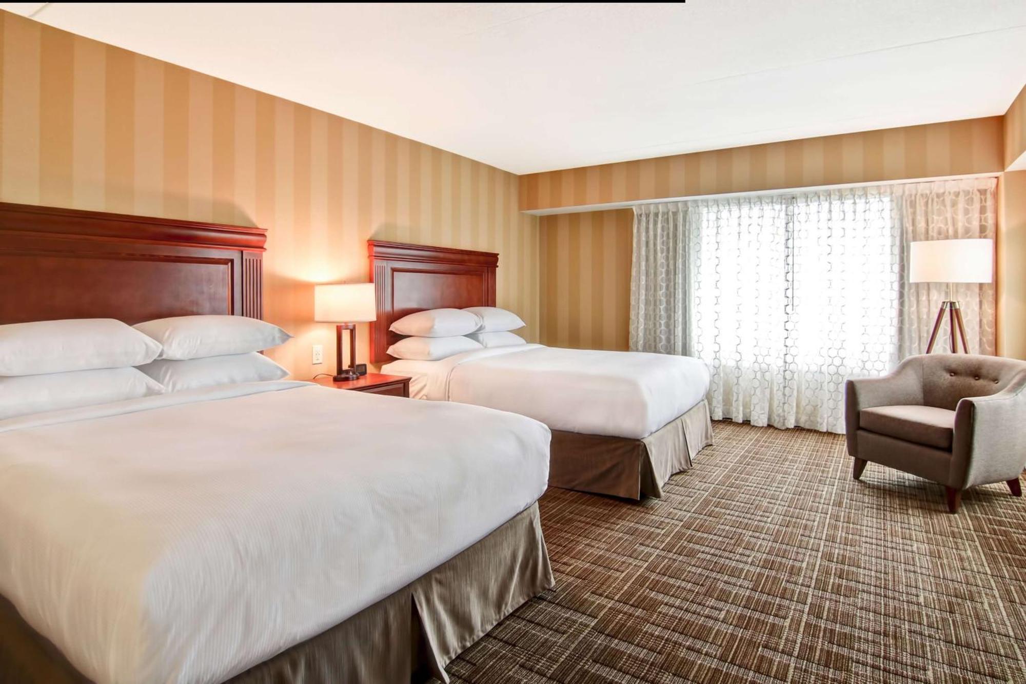 Doubletree Fallsview Resort & Spa By Hilton - Niagara Falls Esterno foto