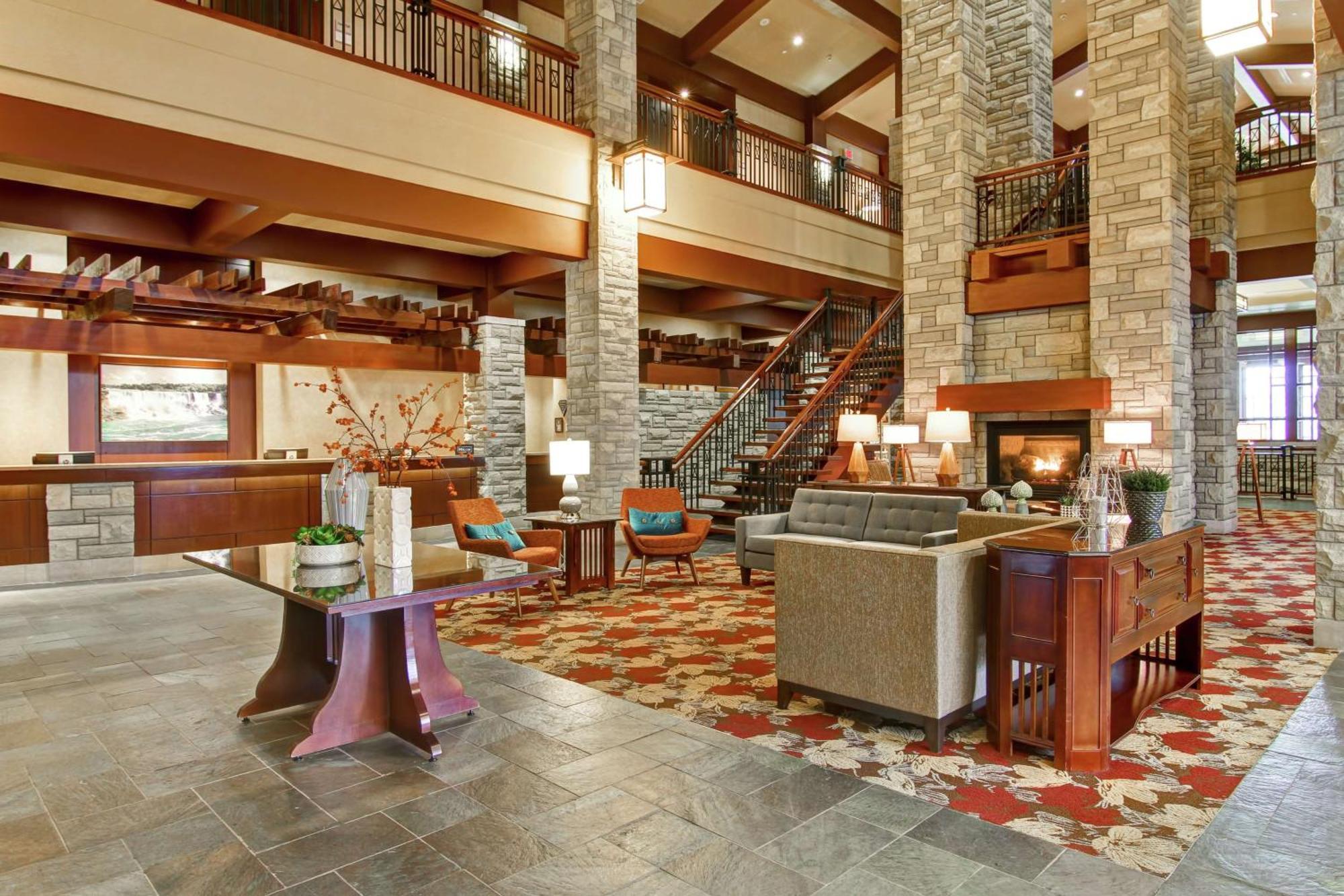 Doubletree Fallsview Resort & Spa By Hilton - Niagara Falls Esterno foto